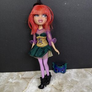 Bratz Masquerade Costume Party finora Doll Orange Bob Complete Outfit Boots MGA
